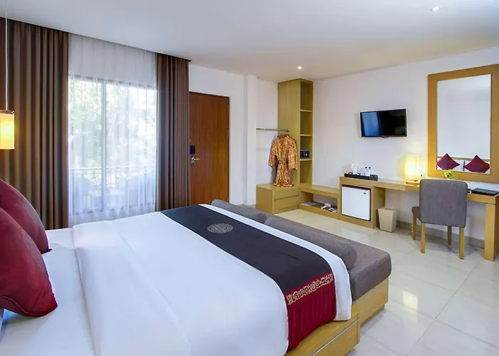 Club Hotel 4*